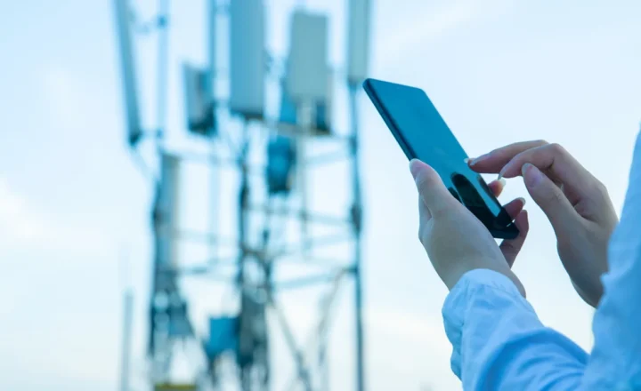 Source image accompanying: How to reduce mobile data usage on your iPhone