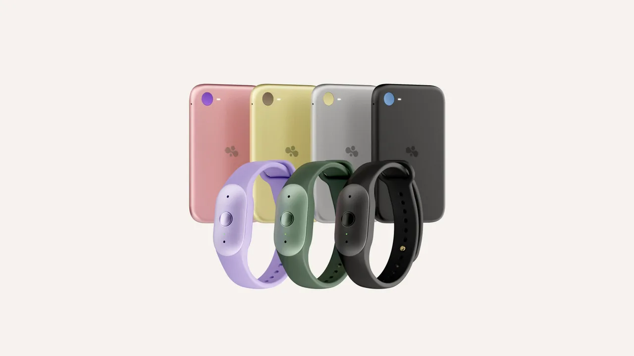 Four rounded rectangular Bee devices in pink, yellow, silver and dark gray stand behind three wristbands in lavender, green and black, each with an oval module and circular button, against an off-white background.
